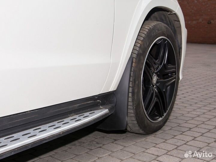 Брызговики передние Mercedes-Benz GL X166 AMG