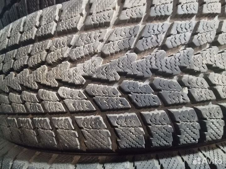 Toyo Winter Tranpath M2 225/65 R17