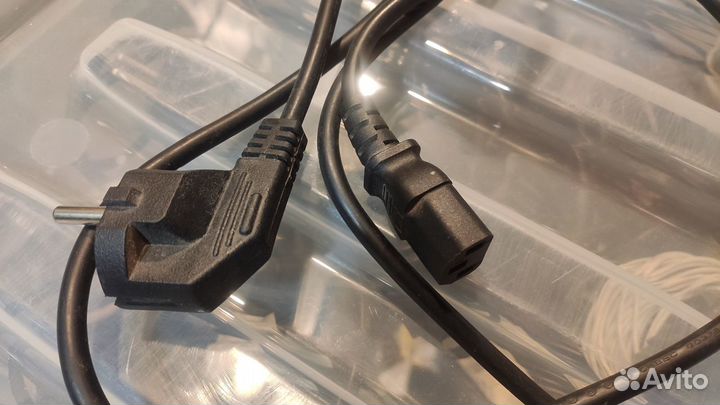 Сетевые фильтры Defender и IEK 2-6 розеток