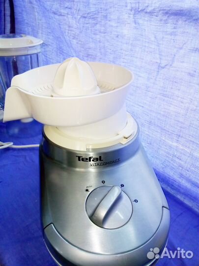 Кухонный комбайн Tefal FP413DAE