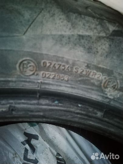 Pirelli Ice 215/65 R16 102T