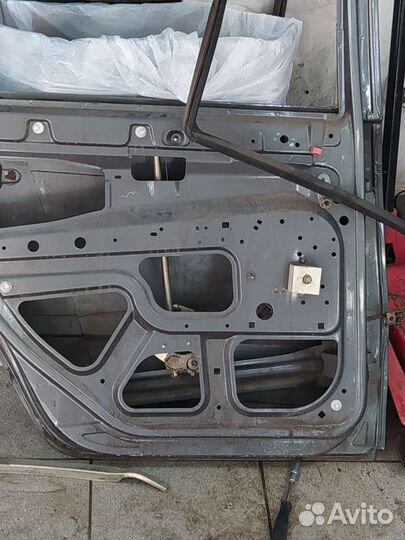 Стекло-подъёмники на калину Гранту Датсун задние