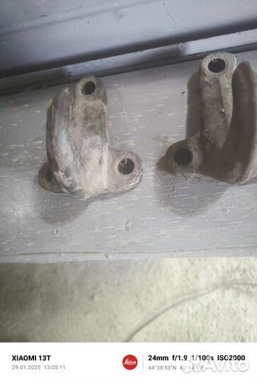 Буксировочный крюк газ 53