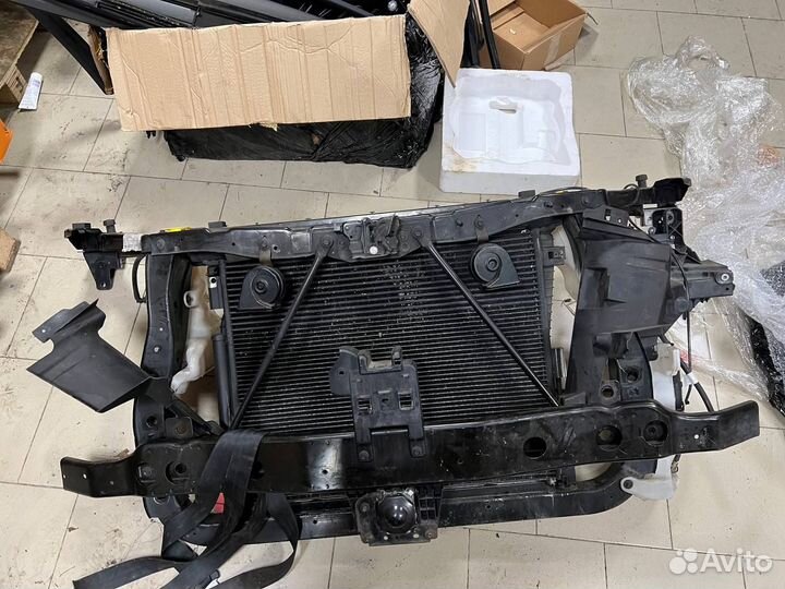 Передняя панель в сборе Jeep WK2 srt 2017