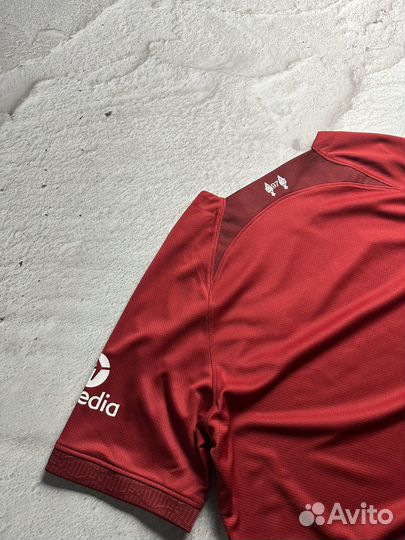 Новая футболка Nike Liverpool M