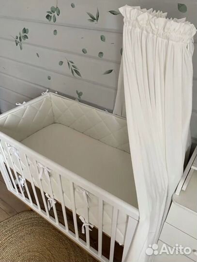 Бортики в детскую кроватку