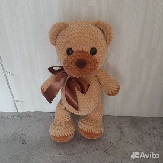 Вязаные игрушки ручной работы. Мишка