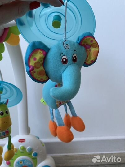Музыкальный мобиль карусель на кроватку tiny love