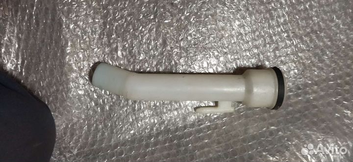 Горловина бачка стеклоомывателя Chevrolet Cruze