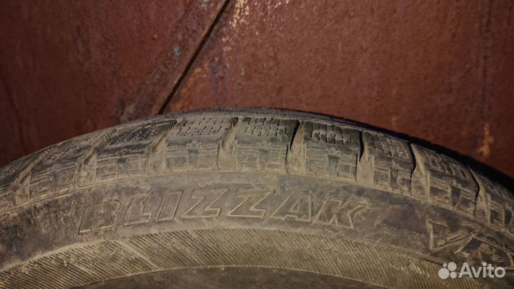 Bridgestone Blizzak VRX 195/60 R15 S