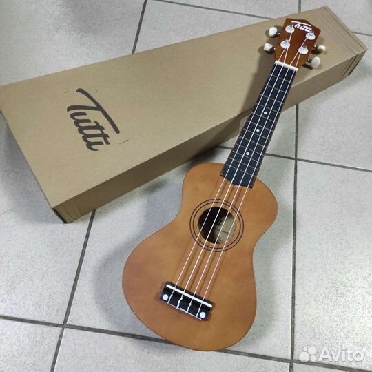 Укулеле новая размер сопрано