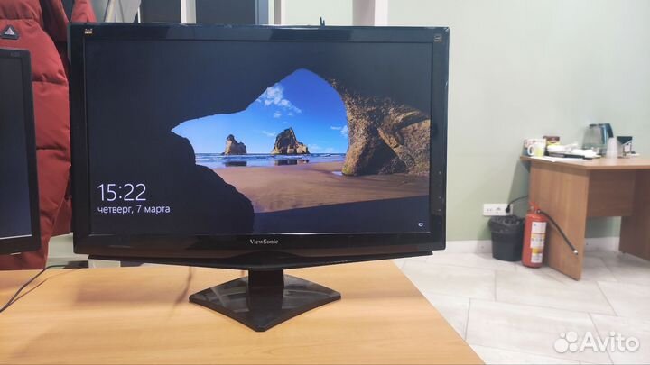 Монитор 22