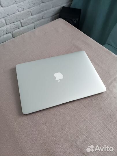 Apple MacBook Air 13 early 2015