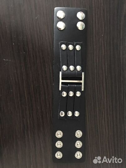 Кожаный браслет