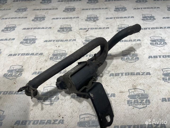 Клапан вакуумный Toyota Vista SV42 3S-FE 1994