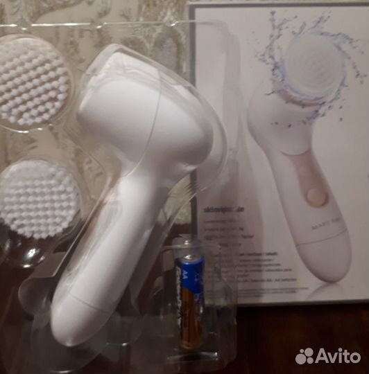 Щетка для глубокого очищения лица