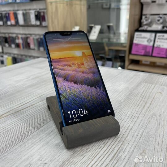 HUAWEI P20 Lite, 4/64 ГБ
