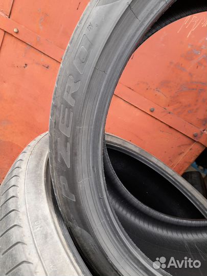 Pirelli P Zero 285/35 R22 и 315/30 R22 107Y