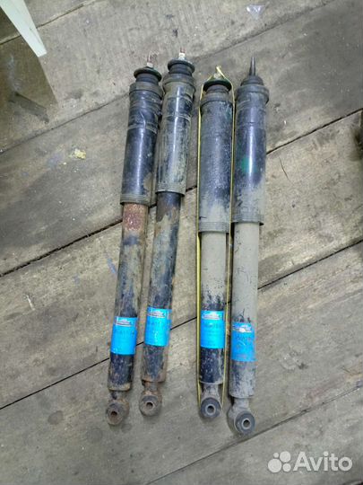 Амортизаторы w210