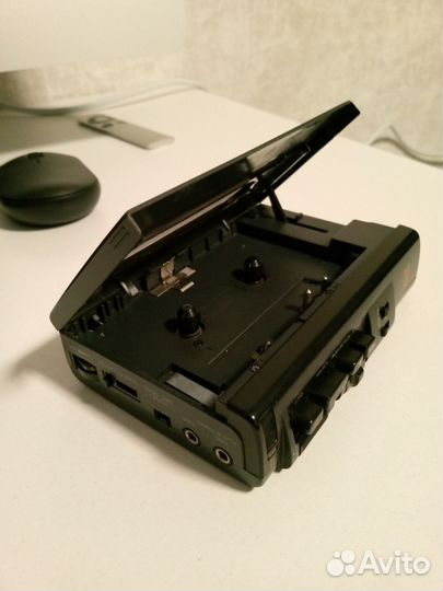 Кассетный диктофон Sony BM-18