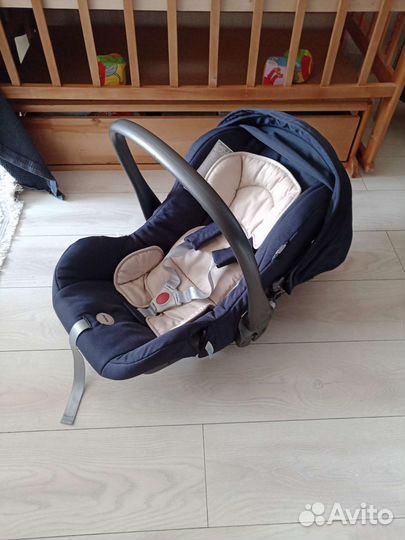 Детское автокресло от 0 inglesina