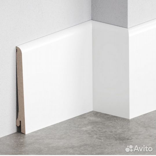 Напольный плинтус