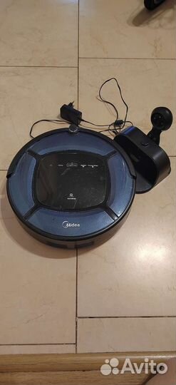 Робот пылесос Midea