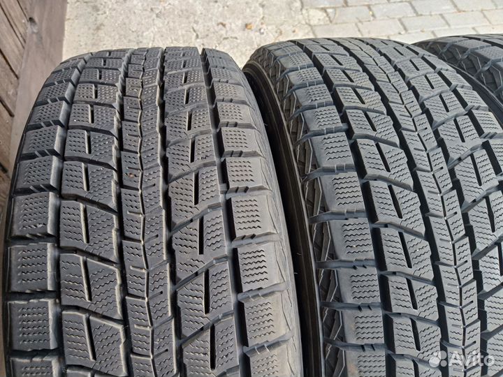 Dunlop Winter Maxx SJ8 235/55 R17 99R