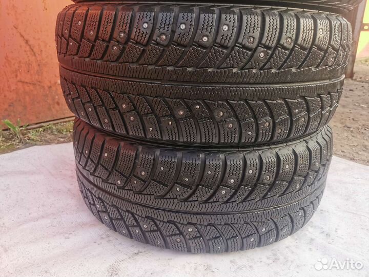 Gislaved Nord Frost 5 215/55 R16 97T