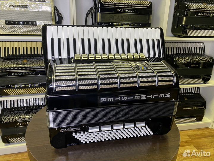 Аккордеон Weltmeister Cantus IV Deluxe новый