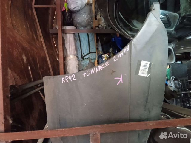 Бампер передний Toyota Townace