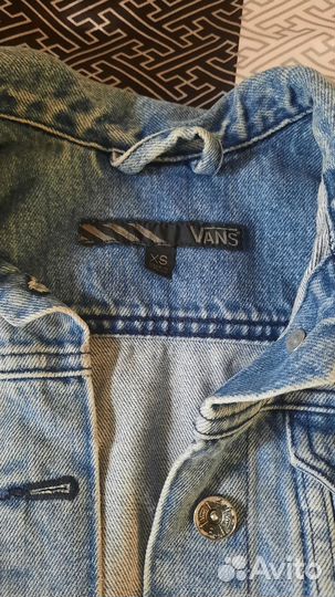 Жилет/Джинсовая куртка без рукавов Vans