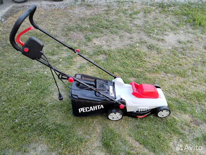 Электро газонокосилка