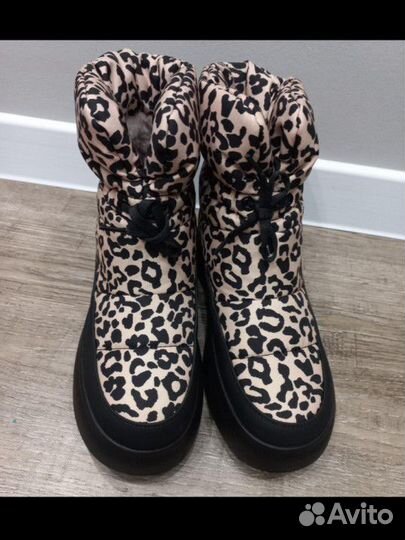 Зимние ботинки дутики 40,5р новые