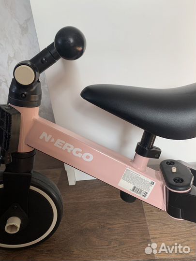 Беговел и велосипед 3 в 1