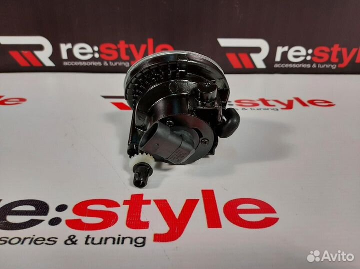 Туманка Toyota Wish 10 Без ушей Левая S1933