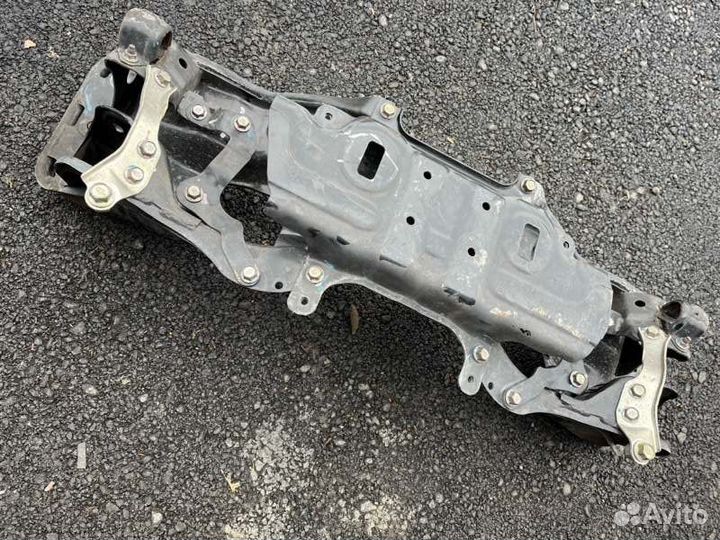 Подрамник передний Subaru Impreza GJ7 FB20aszh2A