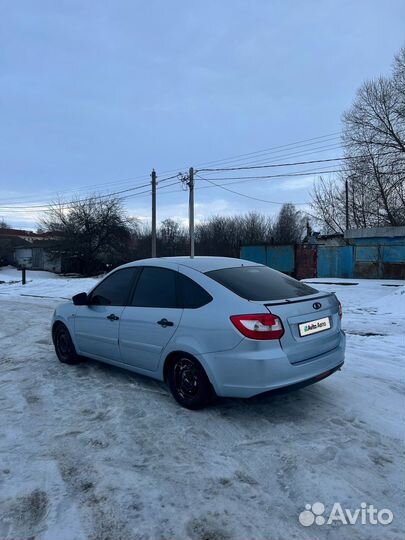 LADA Granta 1.6 МТ, 2015, 173 000 км