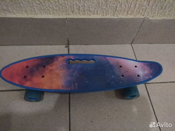 Скейтборд-светящиеся колёса