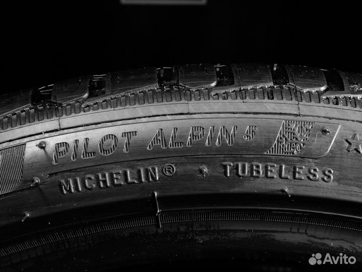 Michelin Pilot Alpin 5 285/30 R20 и 275/35 R19 103V