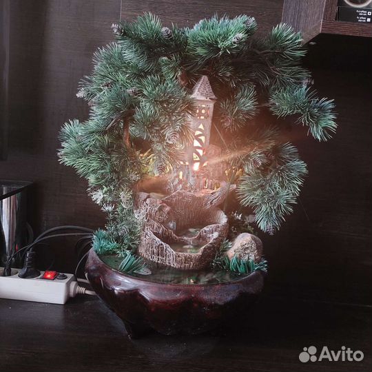 Декоративный водопад с подсветкой