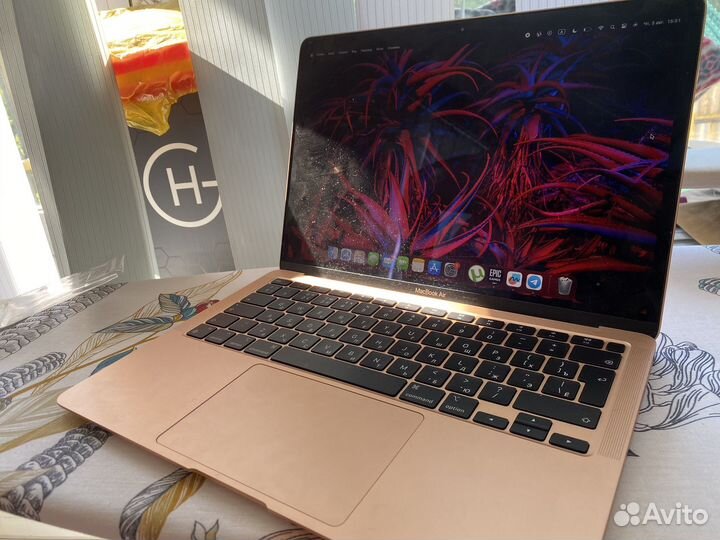 Macbook air 13 m1 2020 + мышь