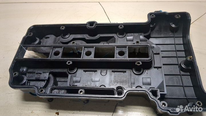 Крышка клапанная двс Opel Corsa D, 2011