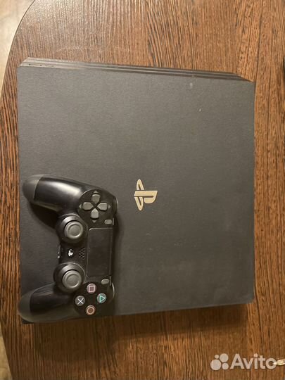 Sony PS4 pro 1tb