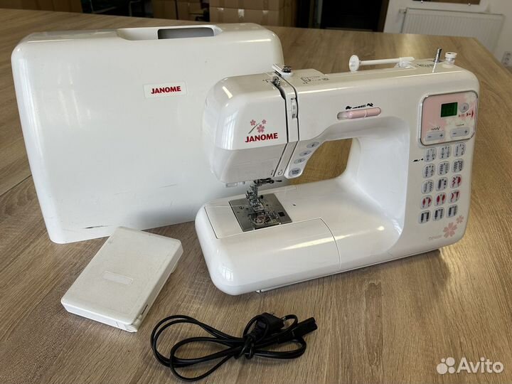 Швейная машинка janome dc 4030