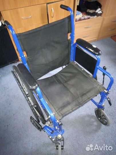 Инвалидная коляска