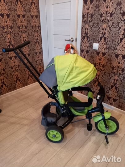 Детский трехколесный велосипед