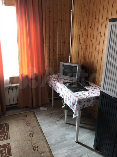 Комната 10 м² в 6-к., 2/3 эт.