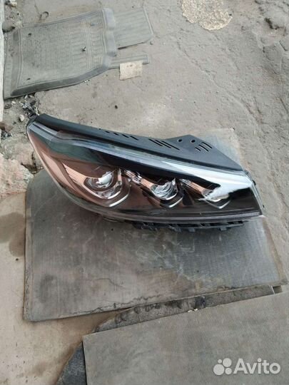 Фара Kia Sorento Prime 2019 год