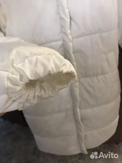 Пуховик белый